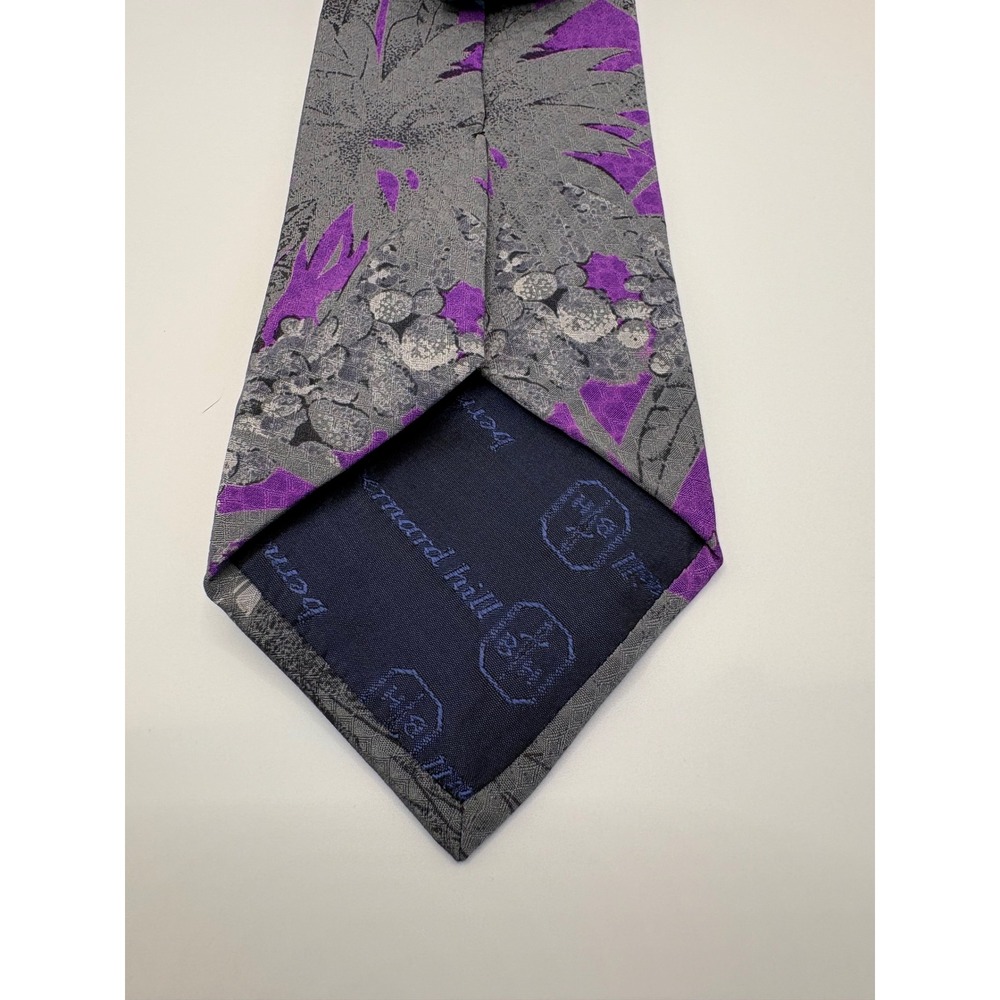 Carnaval De Venise Bernard Hill Mens Tie Grey Purple Abstract Floral Seam Flaw
